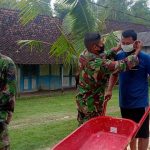 TMMD Kodim Bojonegoro, Satgas Aktif Ingatkan Masyarakat Terapkan Disiplin Prokes