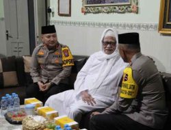 Pererat Silaturahmi, Kapolda Jatim Kunjungi Sejumlah Ponpes